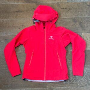 Arc'teryx Gamma LT Hoody Jacket Women Small (S) - Bright Red